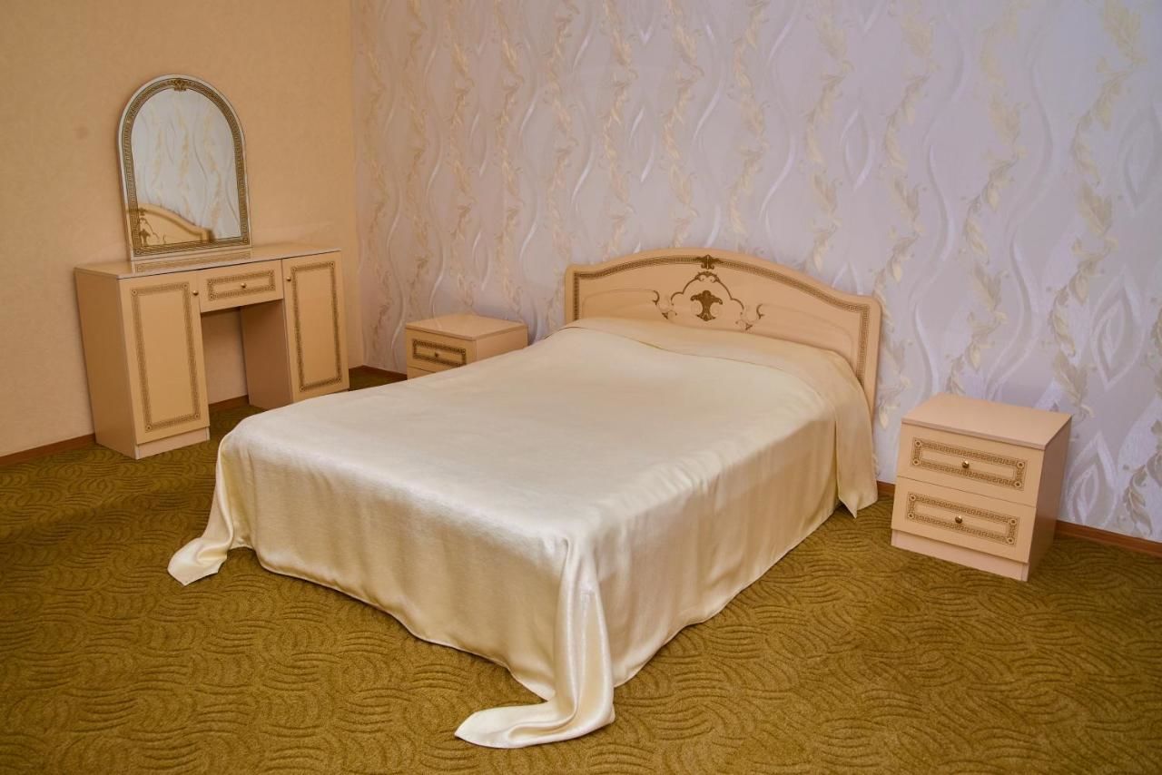 Мотели Hotel Uyut Dimitrov-25