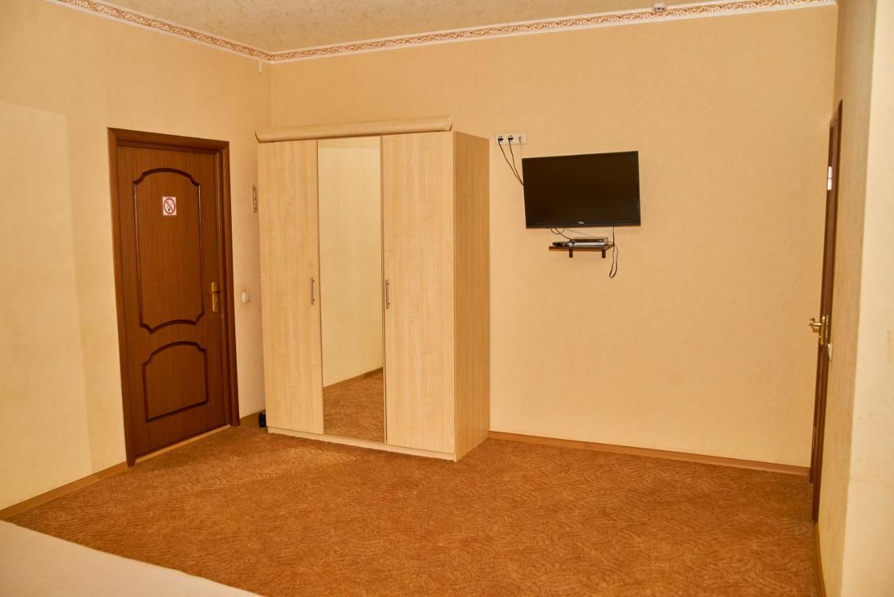 Мотели Hotel Uyut Dimitrov-30