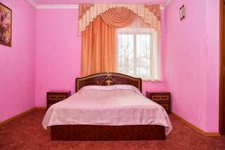 Мотели Hotel Uyut Dimitrov Большой двухместный номер с 1 кроватью-9